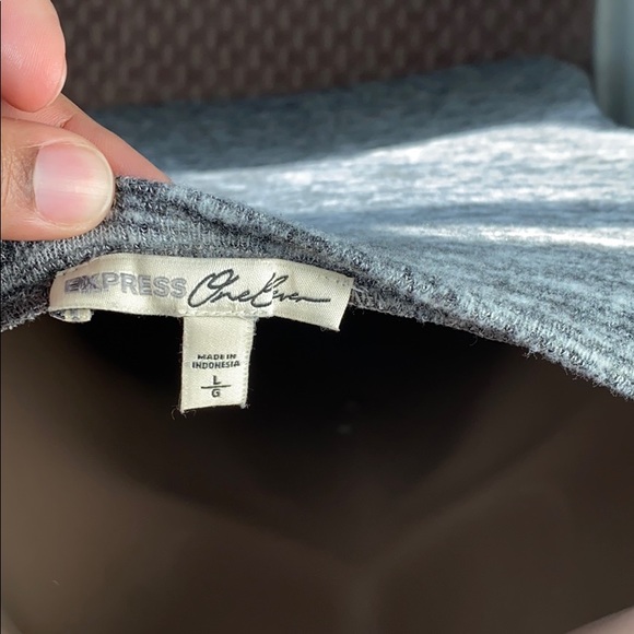 3/$15 Express One Eleven - Picture 4 of 5